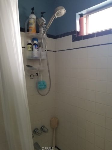 7233 Painter Ave, Whittier CA 90602-3556 exterior