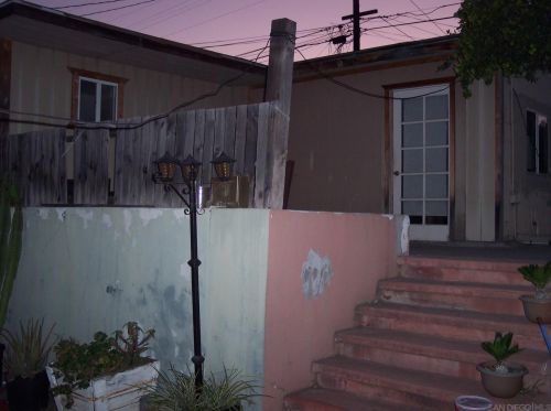 762 49 St, San Diego CA 92102-3711 exterior