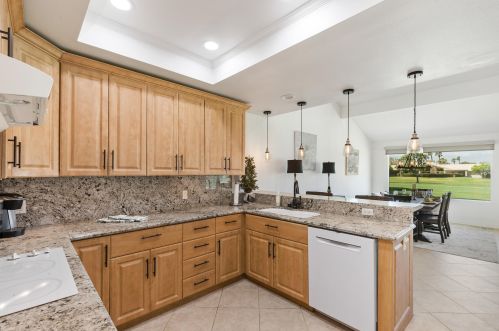 43211 Lacovia Dr, Indio CA  92203-8016 exterior