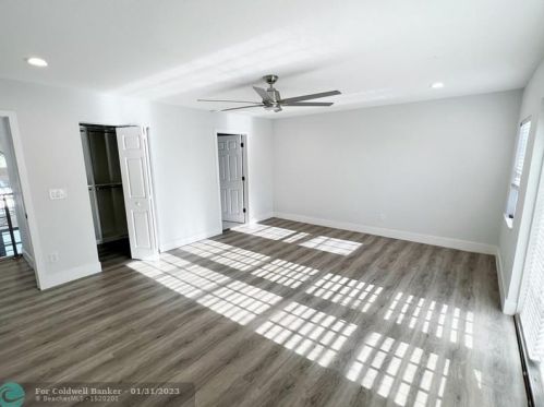 3591 177th Ave, Hollywood FL  33029-1666 exterior