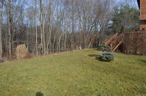 1 Winterthur Rd, Woodridge NY  12789-5942 exterior