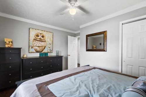 3962 La Rosa Ct, Darbydale OH  43123-2814 exterior