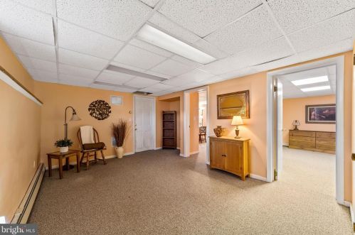 30 Greenfield Ave, Trenton NJ  08648-3828 exterior