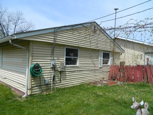 1808 Tibbetts Ave, Springfield, OH 45505-4149