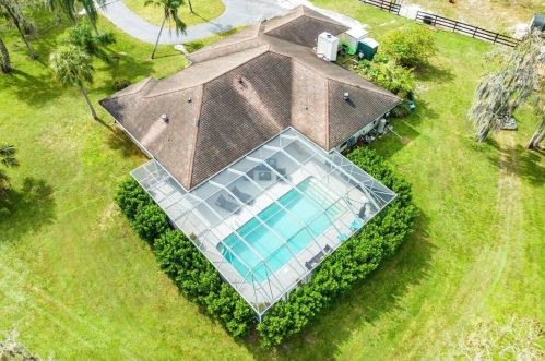 2138 Palm Deer Dr, Town Of Loxahatchee Groves, FL 33470-2543