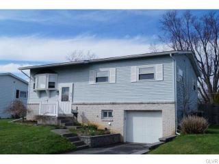 838 Faith Dr, Catasauqua, PA 18032-1406