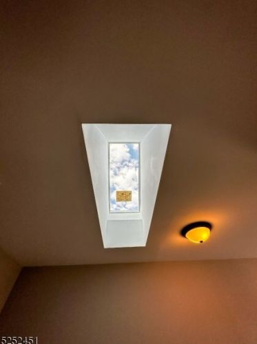 1029 Chandler Ave, Roselle NJ  07203-2746 exterior