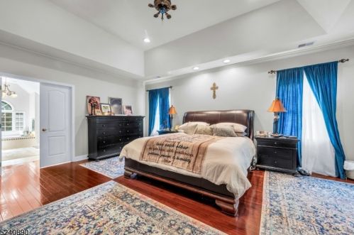 22 Fieldview Dr, Sparta NJ  07871-2744 exterior