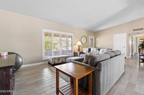 5702 Edgemont Ave, Scottsdale AZ  85257-1000 exterior