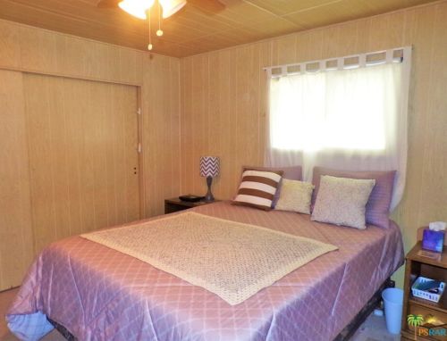 69370 Poolside Dr, Desert Hot Springs CA  92241-8727 exterior