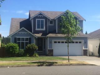 8531 Webster Dr, Olympia, WA 98516-1304
