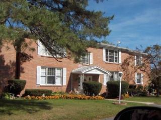 515 Locust St, Pendleton NY  14094-5614 exterior
