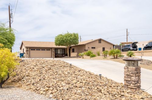 2725 Triton Ln, Lake Havasu City, AZ 86403-6024