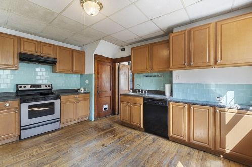 14 Frank St, Worcester MA  01604-1015 exterior