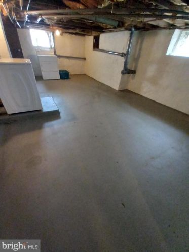 323 Columbia Ave, Lansdale PA 19446-3312 exterior