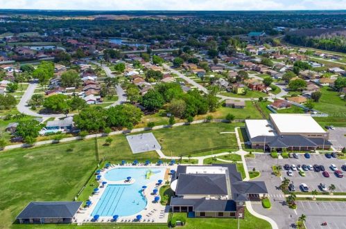 444 Grand Canal Dr, Kissimmee FL 34759-4360 exterior