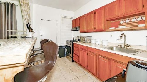 312 169th St, Bronx NY  10452-7701 exterior