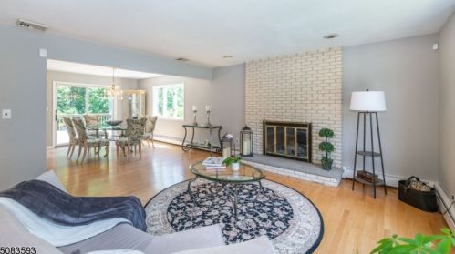 543 Rifle Camp Rd, West Paterson NJ  07424-3103 exterior