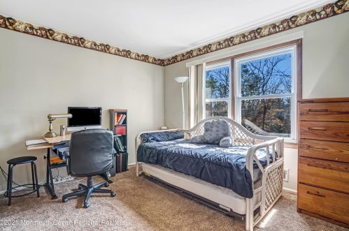 1068 Toms River Rd, Jackson Twp NJ  08527-5240 exterior