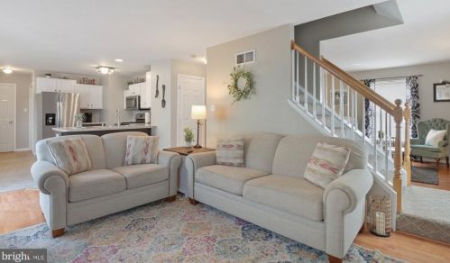 436 Golden Dr, Blandon PA  19510-9653 exterior