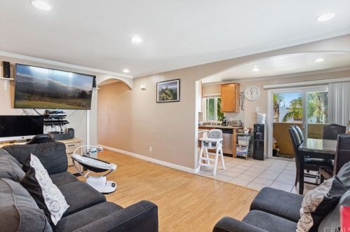 3661 43rd St, San Diego, CA 92105-3429