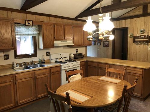14593 Paya Lake Rd, Mountain, WI 54149-9765