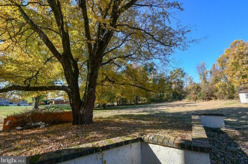 2023 Bethel Rd, Lansdale PA 19446-6054 exterior