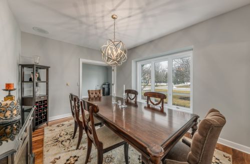 11616 Lafayette Pl, Thiensville WI  53092-1561 exterior