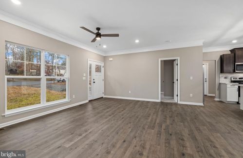 10914 Thiel Ct, Spotsylvania VA  22551-8034 exterior