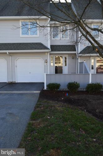 123 Thomas Ct, Kennett Sq, PA 19348-1851
