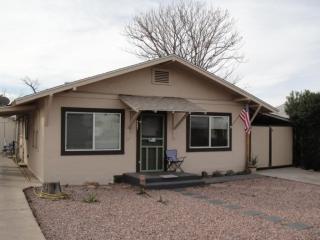 8461 Washington St, Peoria, AZ 85345-6513