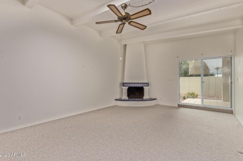 6636 Chatelaine Pl, Phoenix, AZ 85014-1236