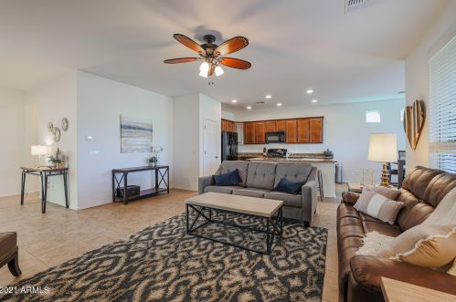 42016 Ellington Ln, Maricopa AZ  85138-9515 exterior