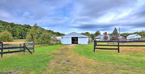 909 Greenville Rd, Wantage NJ  07461-3614 exterior