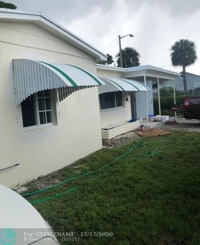 644 56th St, West Palm Beach FL  33407-2506 exterior