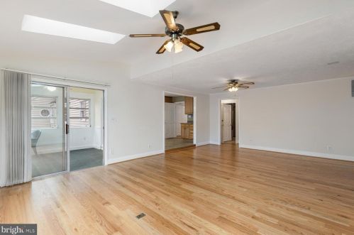 4471 Occoquan Overlook, Woodbridge VA  22192-6107 exterior