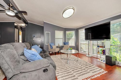 208 Cv Vw Dr, Chita TX  75862-8446 exterior