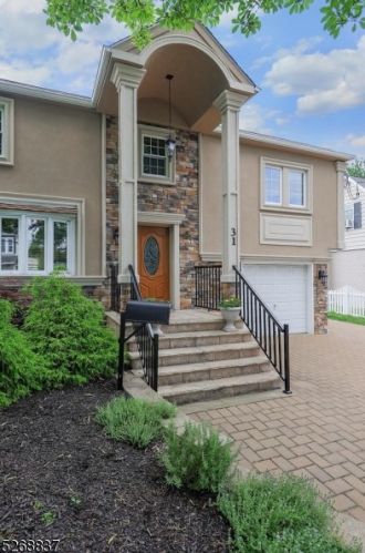 31 Wendell Pl, Clark NJ  07066-2324 exterior
