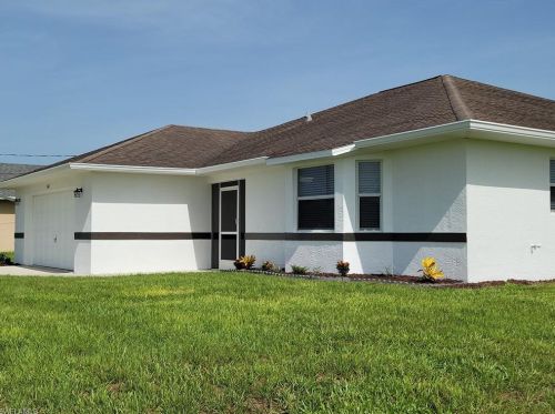 5118 Beecher St, Lehigh Acres, FL 33971-7507
