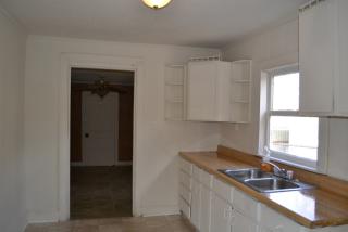 105 10th St, Columbia, TN 38401-3844