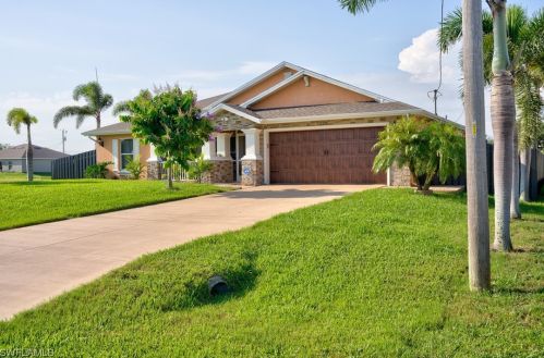 1324 18th St, Cape Coral, FL 33909-8958