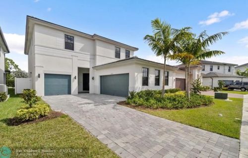 17325 41st St, Hollywood, FL 33029-5035