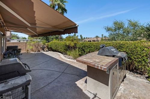 1773 Messina Dr, San Jacinto CA  92583-2955 exterior