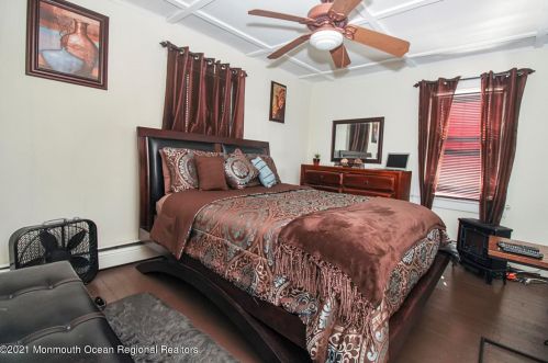 319 Ave, Belmar NJ 07719-2430 exterior