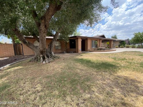 581 Jasper Dr, Chandler AZ  85225-1292 exterior