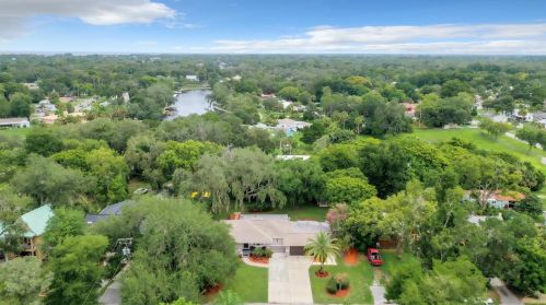 5641 Virginia Ave, New Port Richey, FL 34652-1944