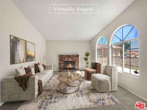 43925 Silver Bow Rd, Lancaster, CA 93535-4424