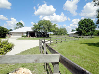 7717 Saddle Creek Trl, Sarasota, FL 34241-9125