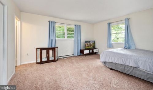 6 Florence Ln, Fredericksburg VA  22405-3605 exterior