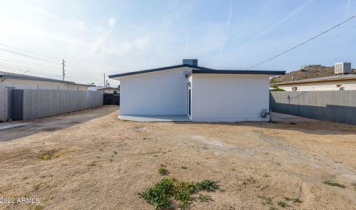 9409 4th Ave, Phoenix AZ  85021-2410 exterior